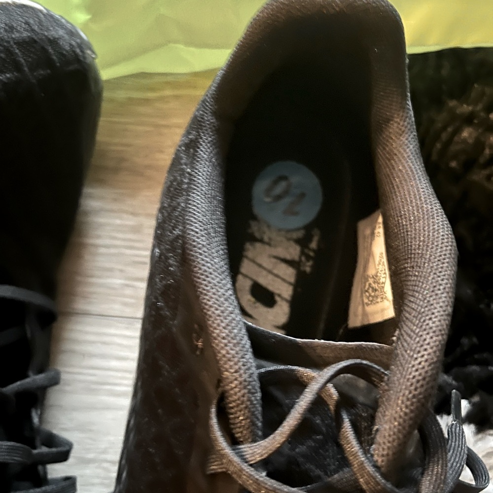 Men’s Nike black cycling  ( bike ) shoes ! Brand new comes with a nike bag!